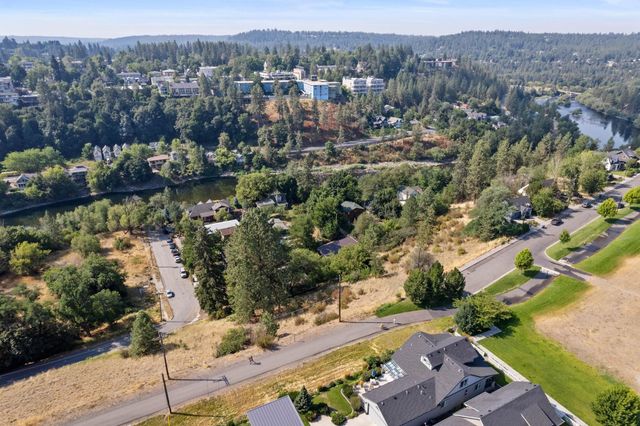 2114 W FALLS Ave, Spokane, WA 99201