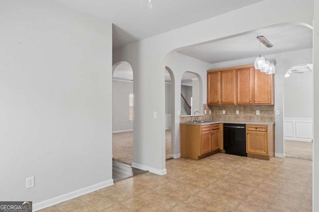 3499 Stoneleigh Walk, Lithonia, GA 30038