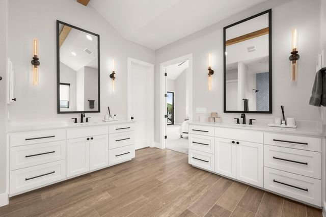 1021 Lower Peninsula LOOP, Georgetown, TX 78633