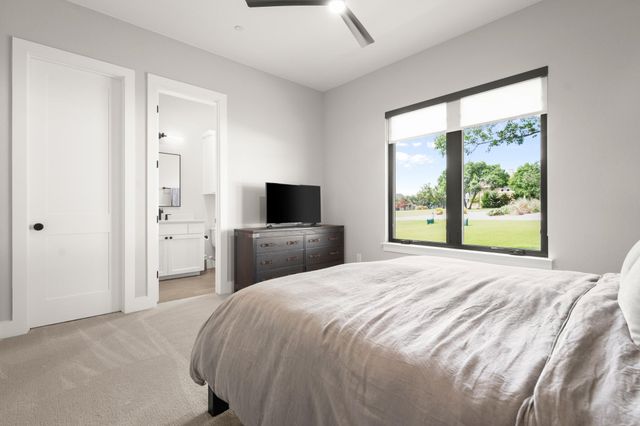 1021 Lower Peninsula LOOP, Georgetown, TX 78633