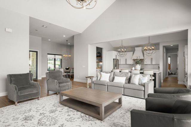 1021 Lower Peninsula LOOP, Georgetown, TX 78633