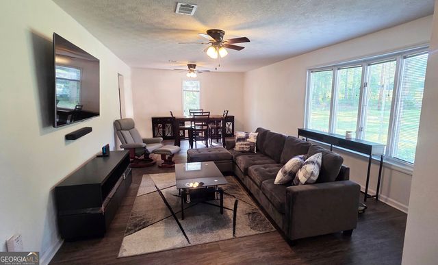 1095 Jacksonville Highway, Fitzgerald, GA 31750