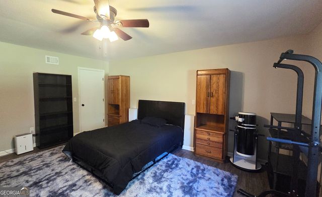 1095 Jacksonville Highway, Fitzgerald, GA 31750