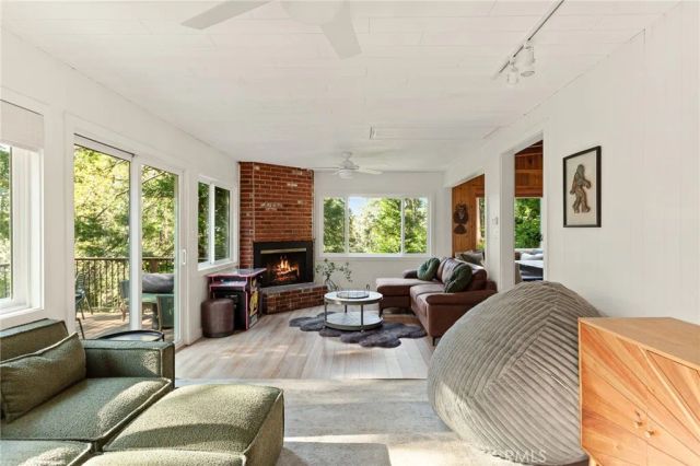 576 Kuffel Canyon, Lake Arrowhead, CA 92352