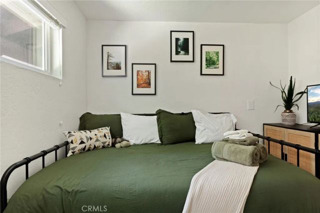 576 Kuffel Canyon, Lake Arrowhead, CA 92352