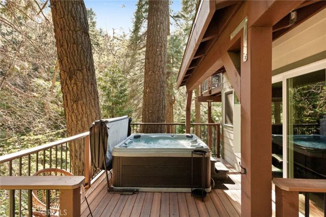 576 Kuffel Canyon, Lake Arrowhead, CA 92352