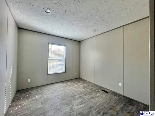 2002 Warren's Loop, Marion, SC 29571
