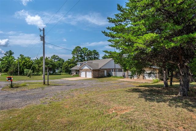 21229 Tamarack Road, Blanchard, OK 73010