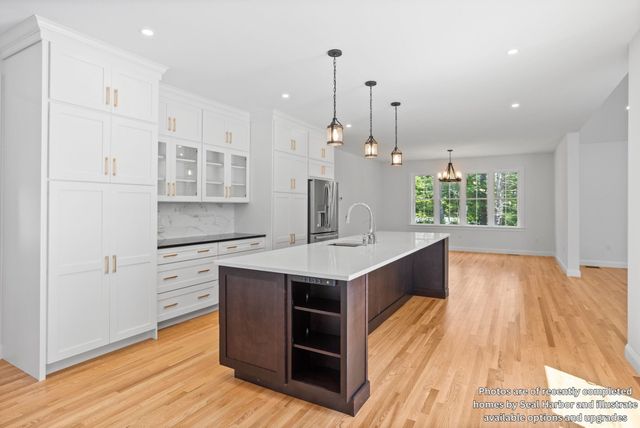 130 Tahattawan Rd, Littleton, MA 01460