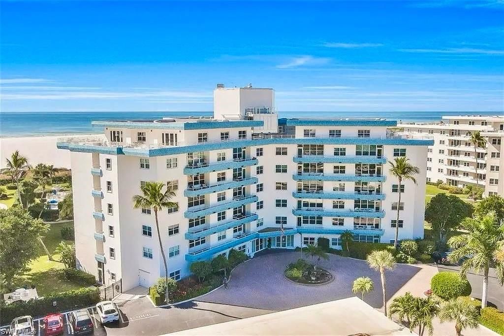 220 Seaview CT 504, MARCO ISLAND, FL 34145 — exterior