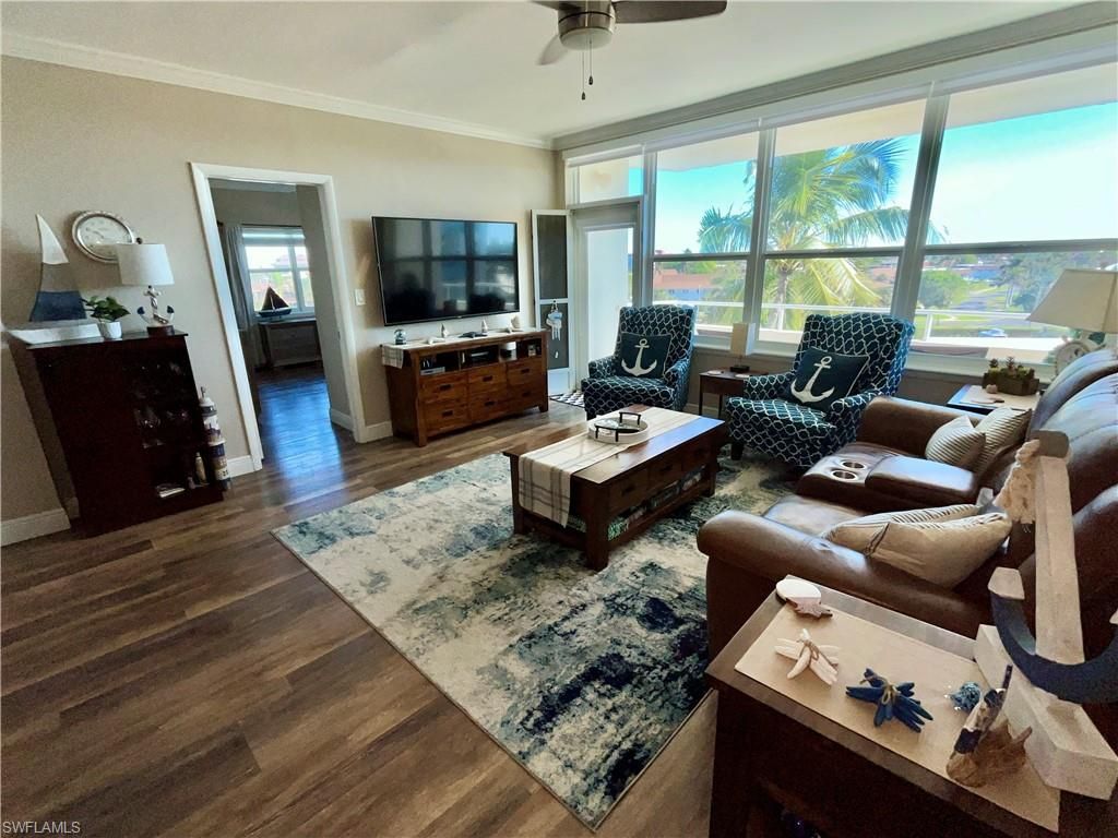 220 Seaview CT 504, MARCO ISLAND, FL 34145 — photo 3