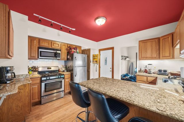 4029 Amelia Avenue, Lyons, IL 60534