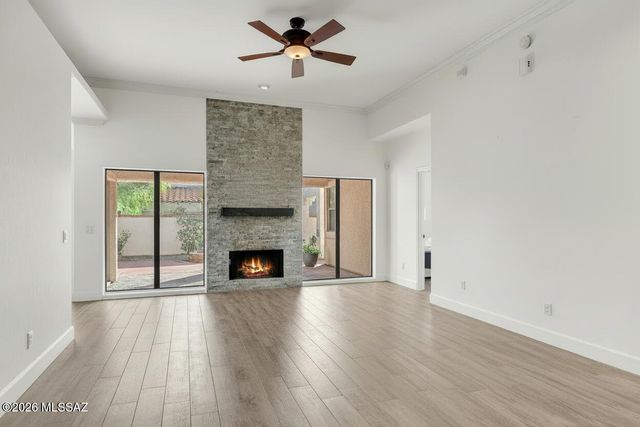 1395 W Cactus Moon Place, Tucson, AZ 85737