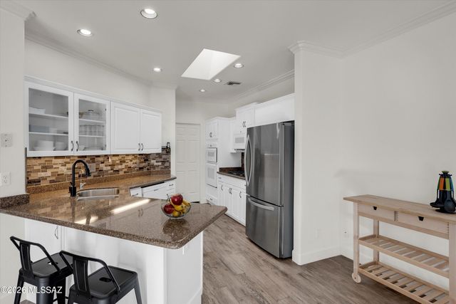 1395 W Cactus Moon Place, Tucson, AZ 85737