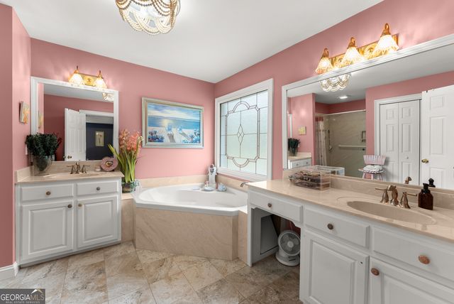 4841 Cobb Griffin Road, Gillsville, GA 30543