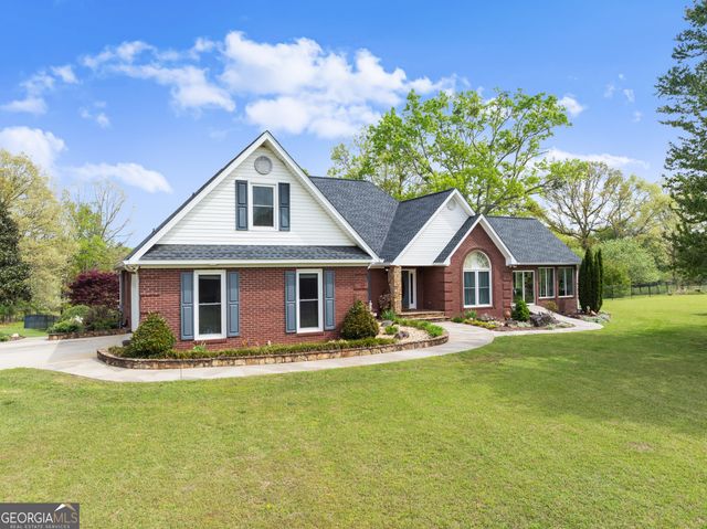 4841 Cobb Griffin Road, Gillsville, GA 30543