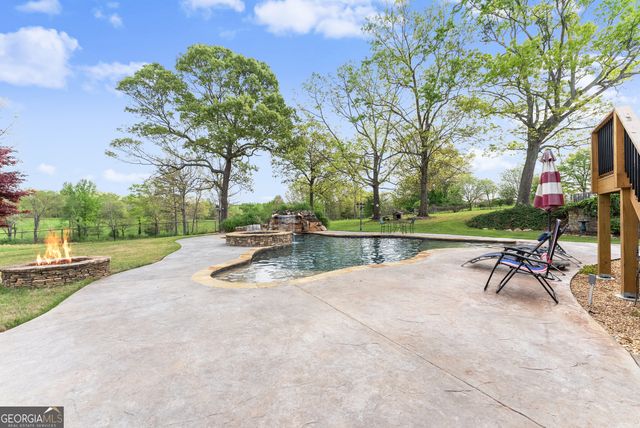4841 Cobb Griffin Road, Gillsville, GA 30543