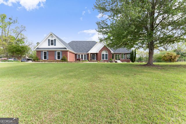 4841 Cobb Griffin Road, Gillsville, GA 30543