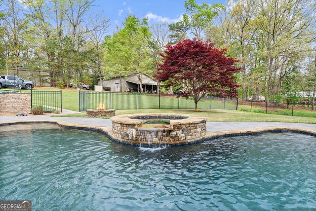 4841 Cobb Griffin Road, Gillsville, GA 30543