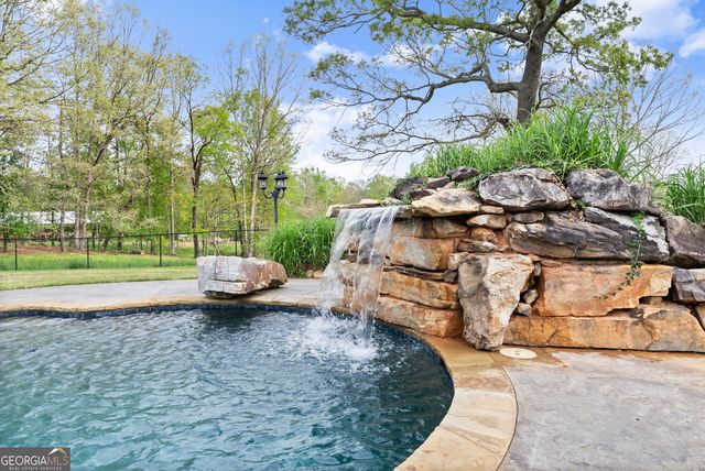 4841 Cobb Griffin Road, Gillsville, GA 30543