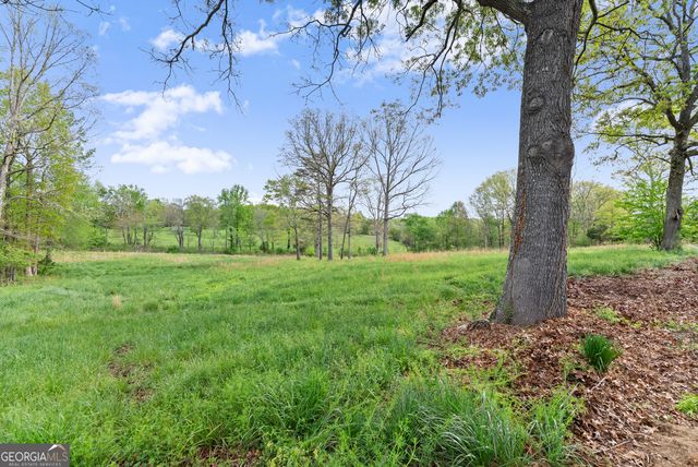 4841 Cobb Griffin Road, Gillsville, GA 30543