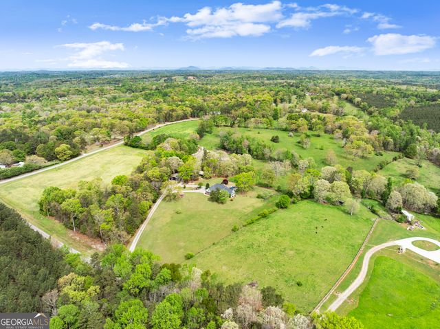 4841 Cobb Griffin Road, Gillsville, GA 30543