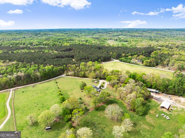 4841 Cobb Griffin Road, Gillsville, GA 30543