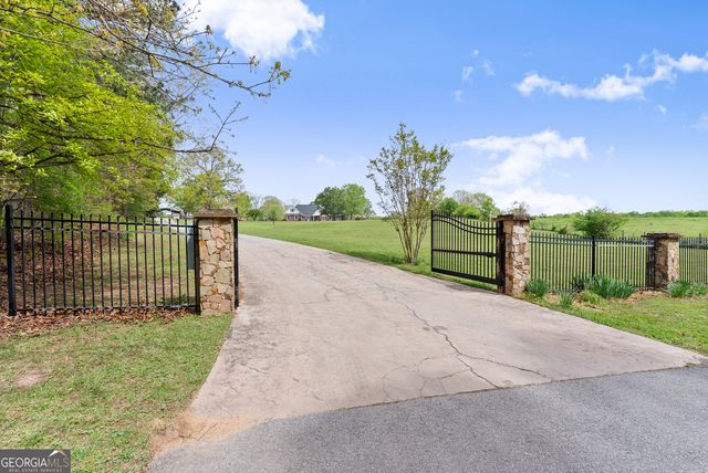 4841 Cobb Griffin Road, Gillsville, GA 30543