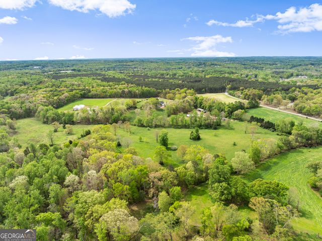 4841 Cobb Griffin Road, Gillsville, GA 30543