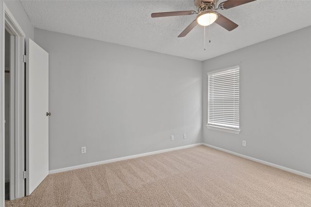 3521 Glenview Drive, Corinth, TX 76210