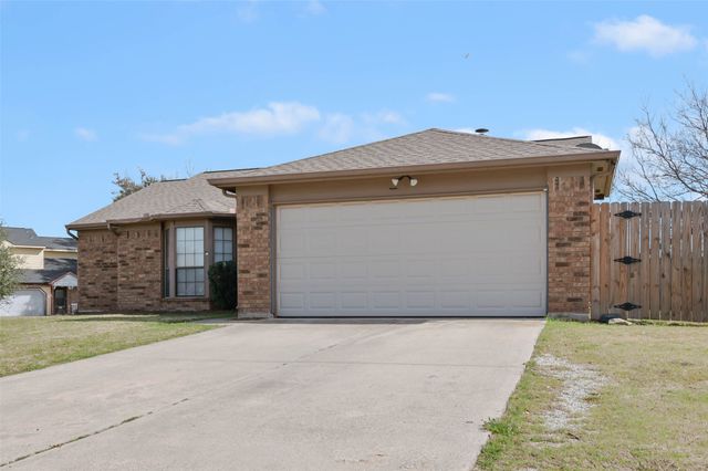 3521 Glenview Drive, Corinth, TX 76210