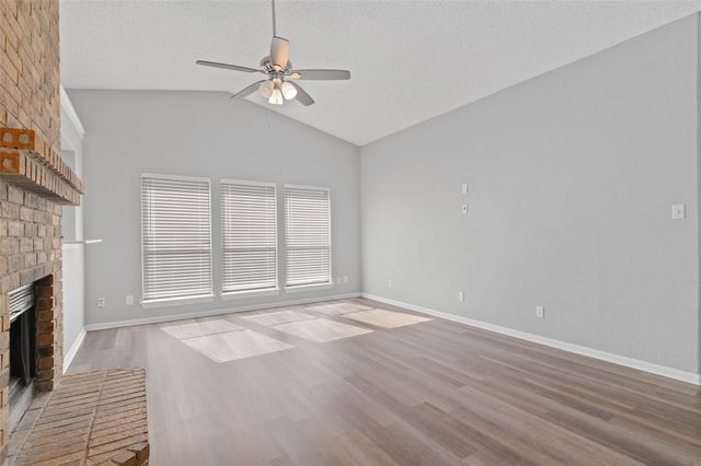 3521 Glenview Drive, Corinth, TX 76210