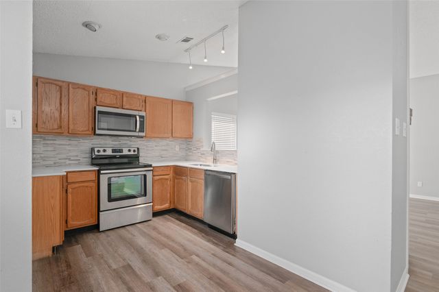 3521 Glenview Drive, Corinth, TX 76210