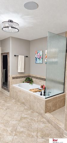 2604 N 179th Street, Omaha, NE 68116
