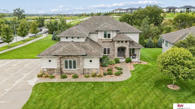 2604 N 179th Street, Omaha, NE 68116