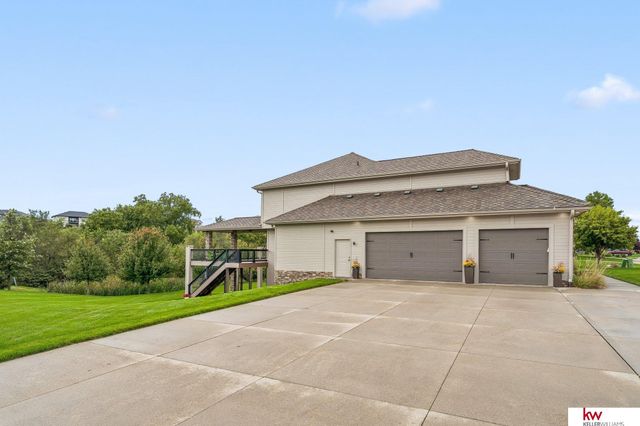 2604 N 179th Street, Omaha, NE 68116