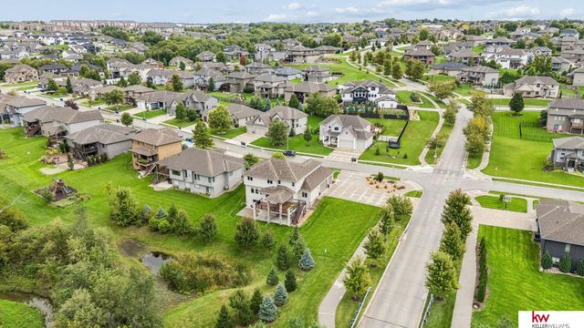 2604 N 179th Street, Omaha, NE 68116