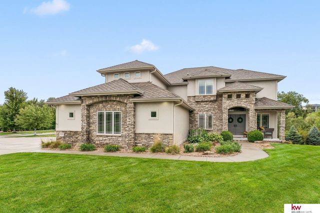 2604 N 179th Street, Omaha, NE 68116