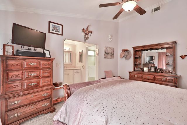 8050 Garryanna Dr, Citrus Heights, CA 95610