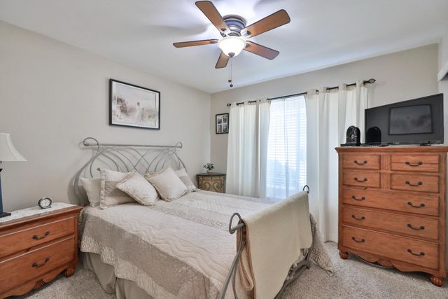 8050 Garryanna Dr, Citrus Heights, CA 95610