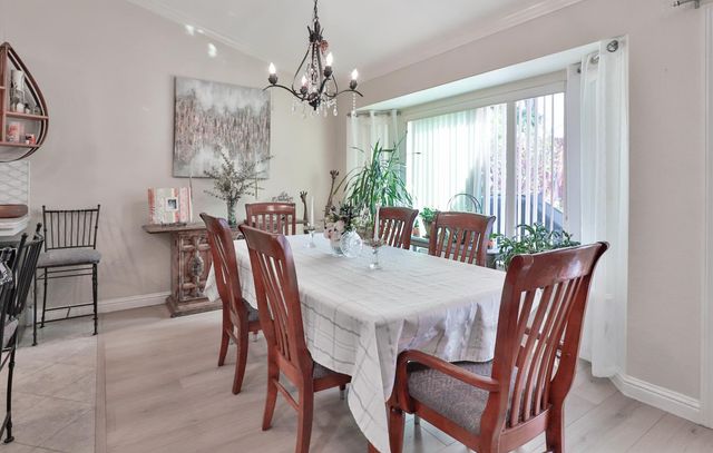 8050 Garryanna Dr, Citrus Heights, CA 95610