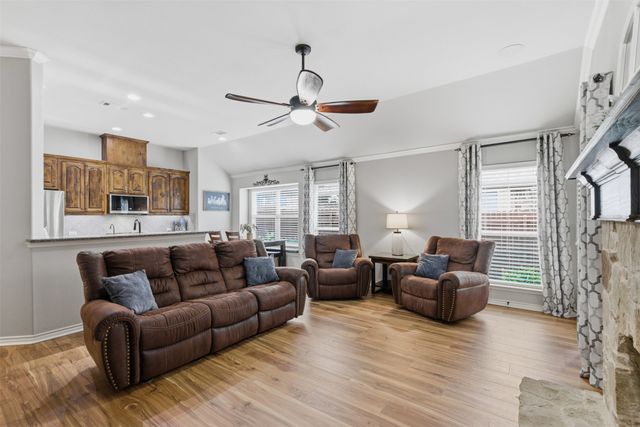 712 Mist Flower Drive, Little Elm, TX 75068