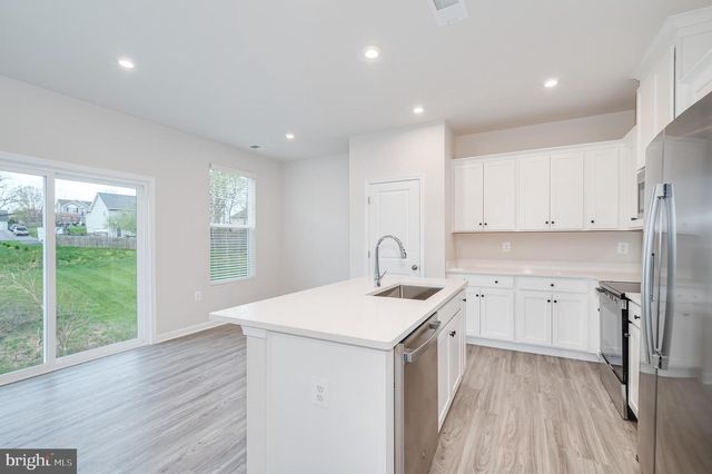 191 NATIONAL ST, Ranson, WV 25438