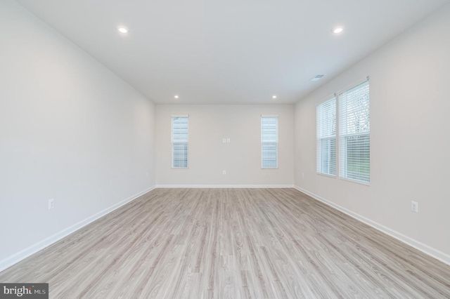 191 NATIONAL ST, Ranson, WV 25438