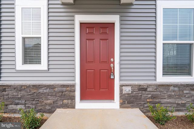 191 NATIONAL ST, Ranson, WV 25438