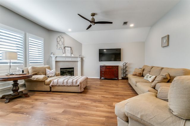 2724 Windstone Way, Corinth, TX 76210