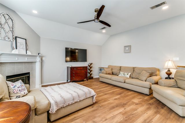 2724 Windstone Way, Corinth, TX 76210