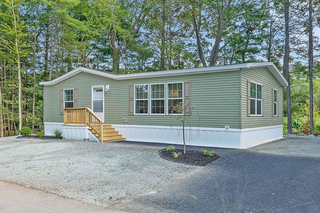 3 Alison Circle, Hampton, NH 03842