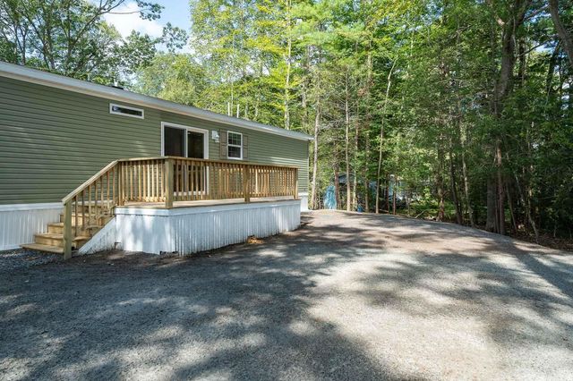 3 Alison Circle, Hampton, NH 03842