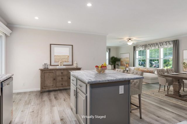 3 Alison Circle, Hampton, NH 03842